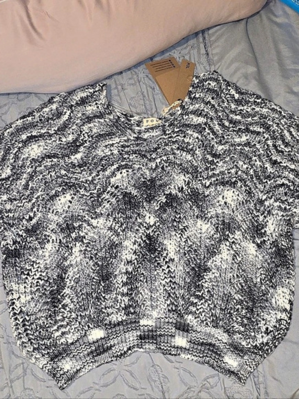 NWT POL Grey & White Space Dye Open Knit Chunky Oversized V-Neck Sweater - Small